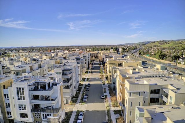 45378 Tom Blalock St 302, Fremont, CA 94539