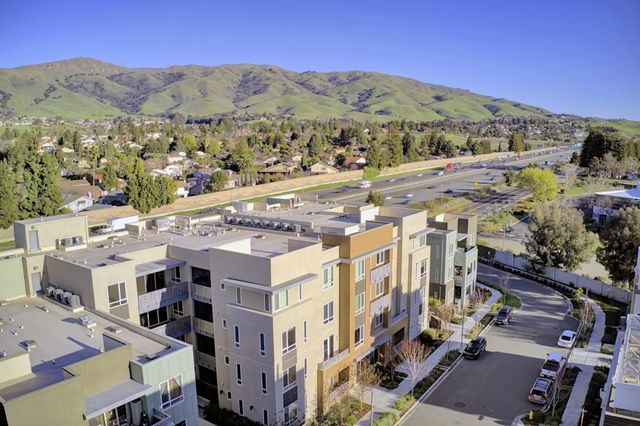 45378 Tom Blalock St 302, Fremont, CA 94539