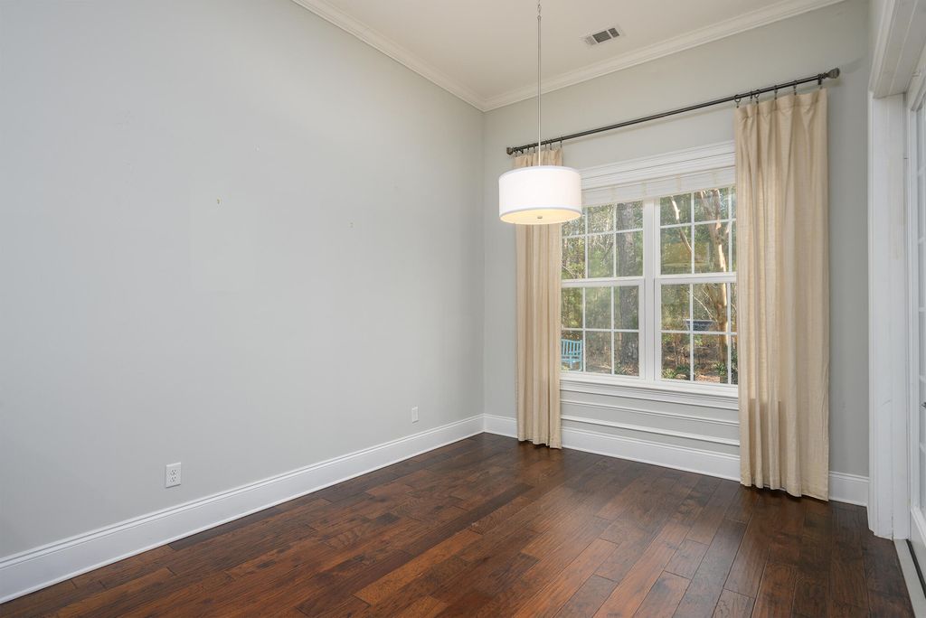 Image 10 of property listing at 17 Cutter Circle, Bluffton, SC 29909