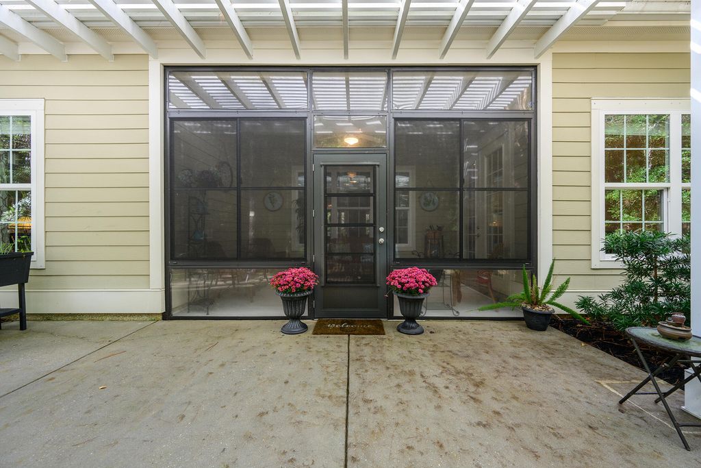 Image 32 of property listing at 17 Cutter Circle, Bluffton, SC 29909