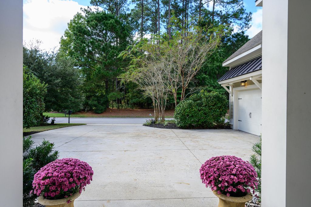 Image 34 of property listing at 17 Cutter Circle, Bluffton, SC 29909