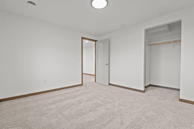 3395 SHAWANO AVENUE, Green Bay, WI 54313