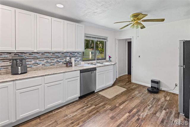 212 Cheryl Drive, Collinsville, IL 62234