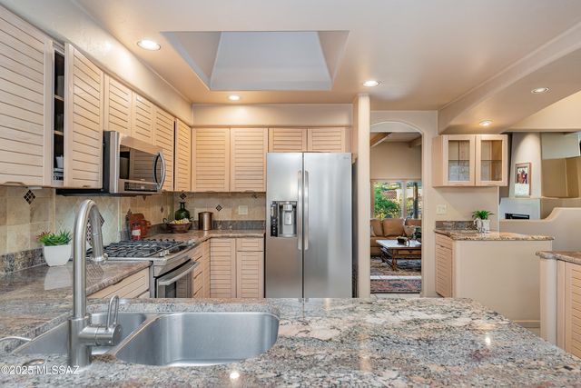 6420 N Paseo Tamayo, Tucson, AZ 85750