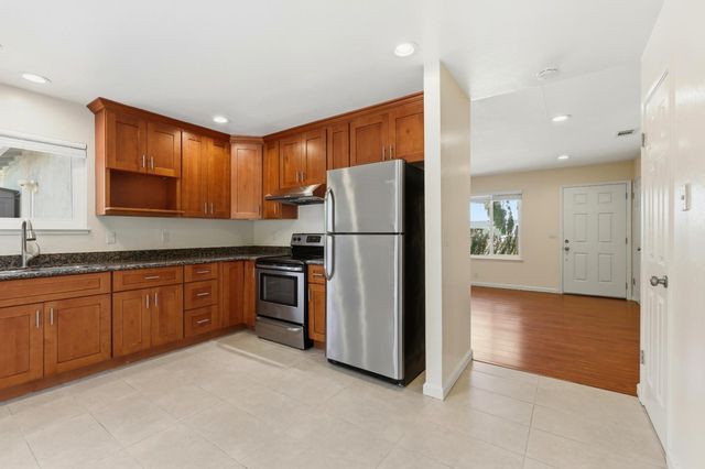 406 La Pala Place, San Jose, CA 95127