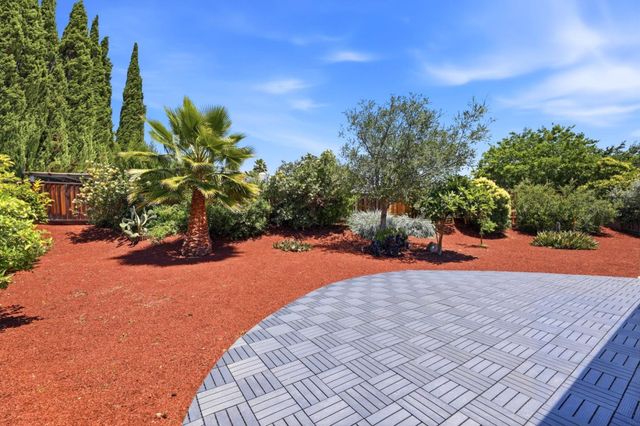 406 La Pala Place, San Jose, CA 95127