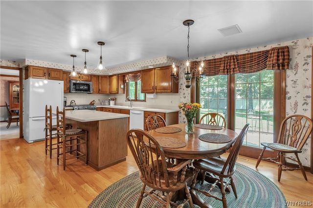 154 Fairview Court, Grand Island, NY 14072