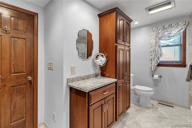 154 Fairview Court, Grand Island, NY 14072
