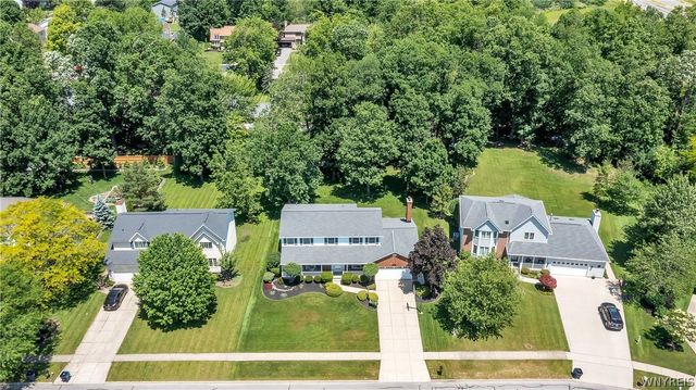 154 Fairview Court, Grand Island, NY 14072