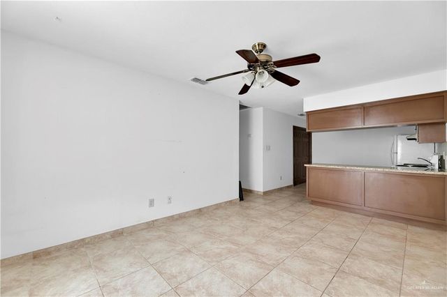 2716 N 31st Street 3, Mcallen, TX 78501