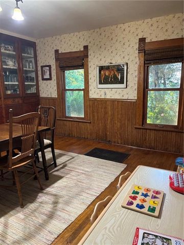 1033 E 1800 Road, Lawrence, KS 66046