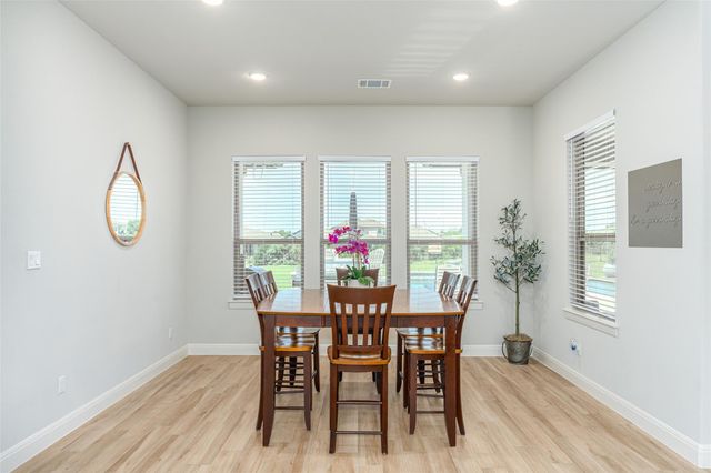 117 Junes MDW, Liberty Hill, TX 78642