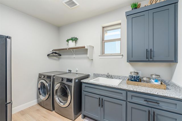 117 Junes MDW, Liberty Hill, TX 78642