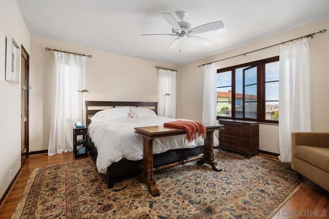 4111 Sunset, San Diego, CA 92103