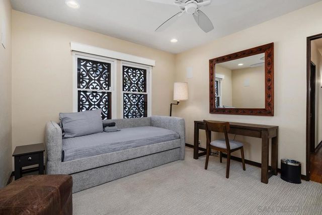 4111 Sunset, San Diego, CA 92103