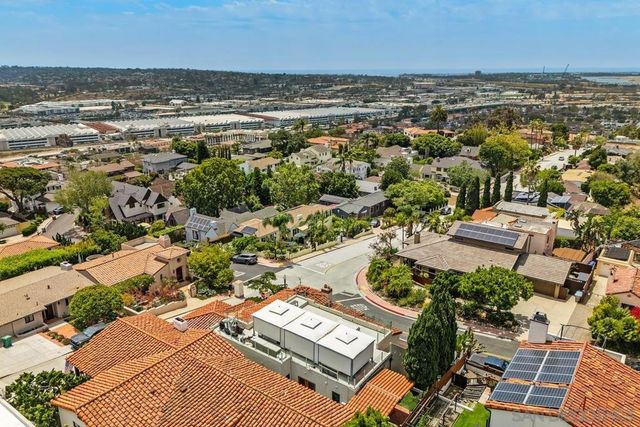 4111 Sunset, San Diego, CA 92103