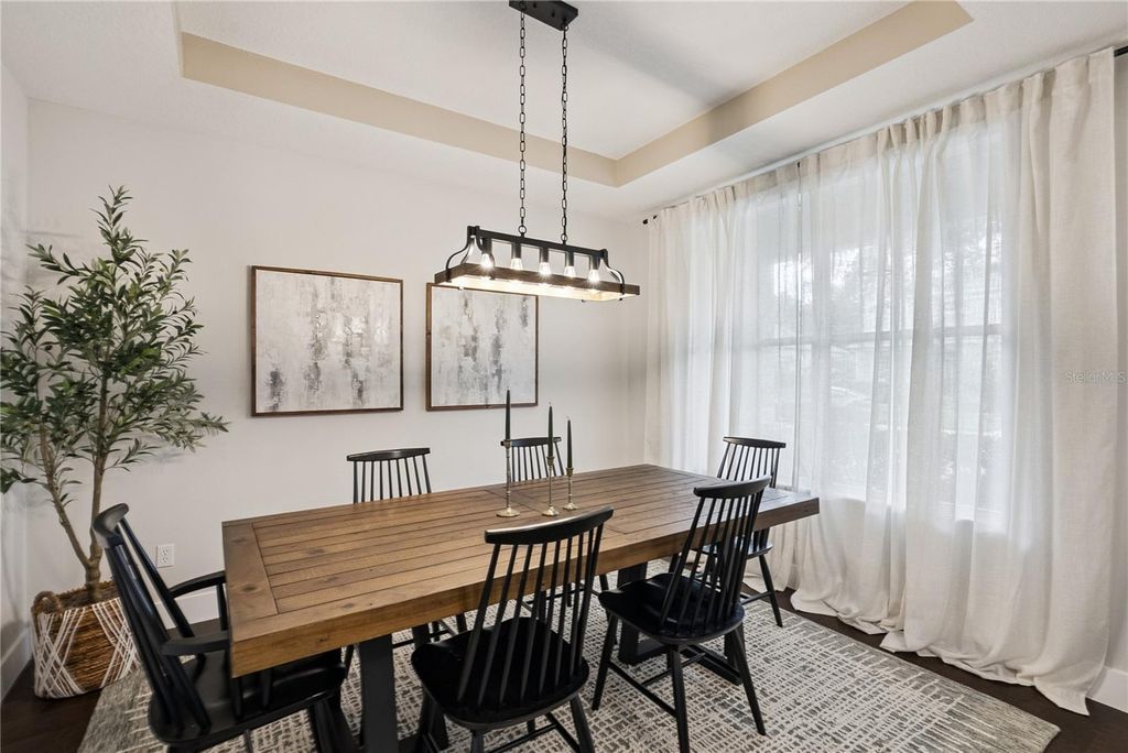 Image 17 of property listing at 10304 MALLARD LANDINGS WAY, Orlando, FL 32832
