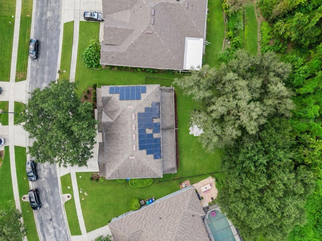 Image 5 of property listing at 10304 MALLARD LANDINGS WAY, Orlando, FL 32832