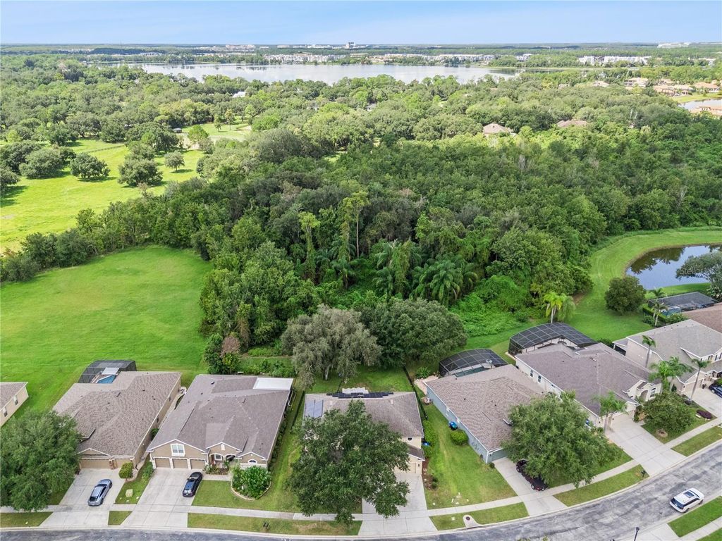 Image 56 of property listing at 10304 MALLARD LANDINGS WAY, Orlando, FL 32832