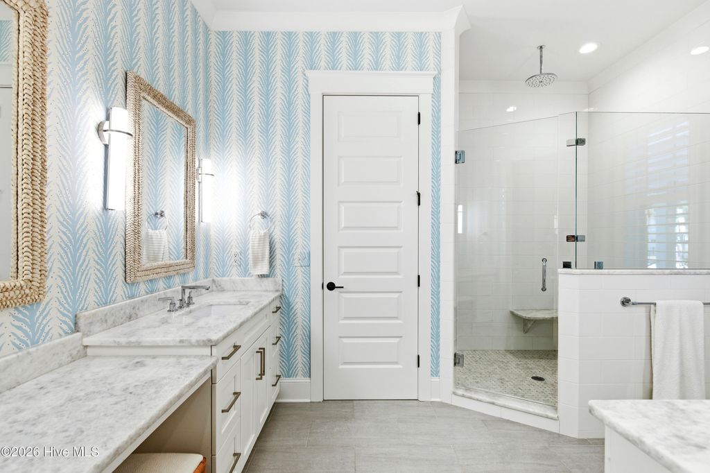 Image 18 of property listing at 909 Mound Battery Road, Wilmington, NC 28403