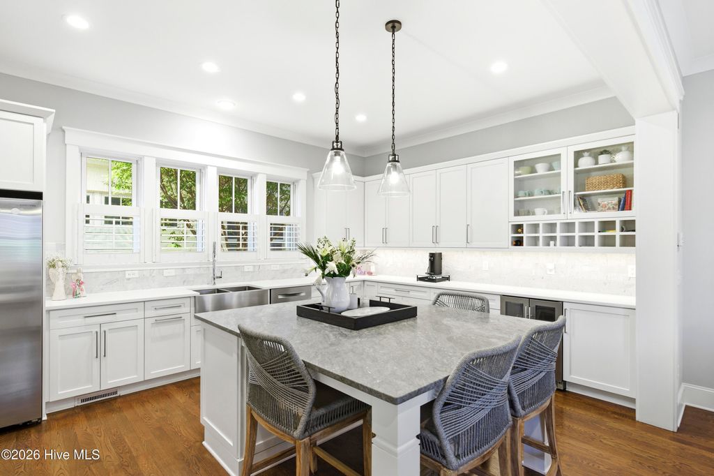 Image 30 of property listing at 909 Mound Battery Road, Wilmington, NC 28403