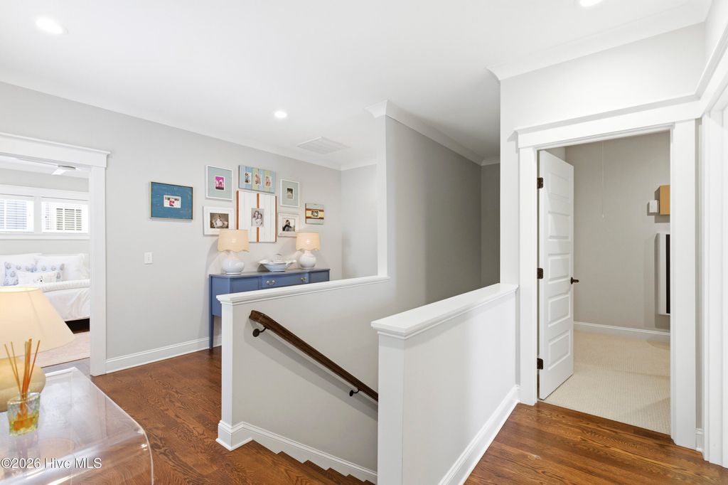 Image 44 of property listing at 909 Mound Battery Road, Wilmington, NC 28403