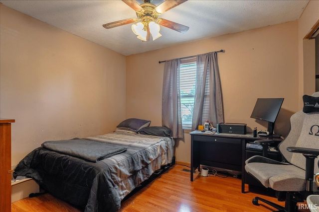 3000 Fox Hollow Court, Evansville, IN 47715