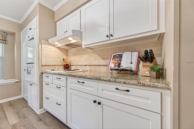 7211 Shady Arbor Lane, Houston, TX 77040