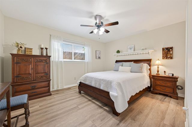 7211 Shady Arbor Lane, Houston, TX 77040