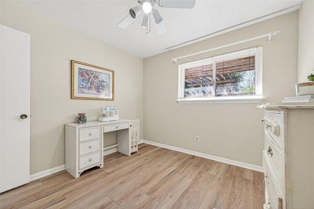 7211 Shady Arbor Lane, Houston, TX 77040