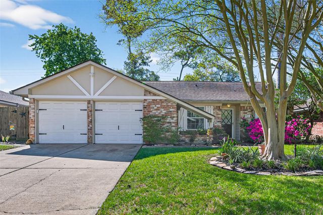 7211 Shady Arbor Lane, Houston, TX 77040