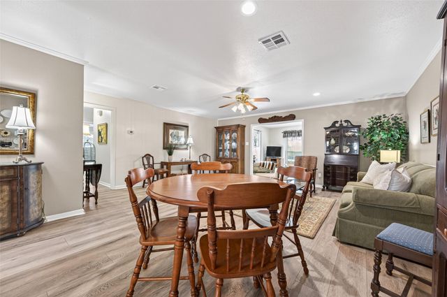 7211 Shady Arbor Lane, Houston, TX 77040