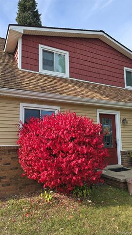 3747 Cheryl Drive, Commerce Twp, MI 48382