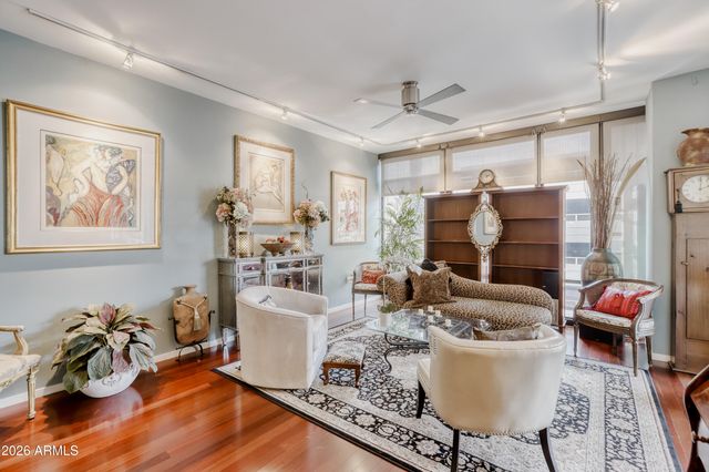 4808 N 24TH Street 325, Phoenix, AZ 85016