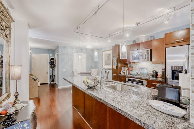 4808 N 24TH Street 325, Phoenix, AZ 85016