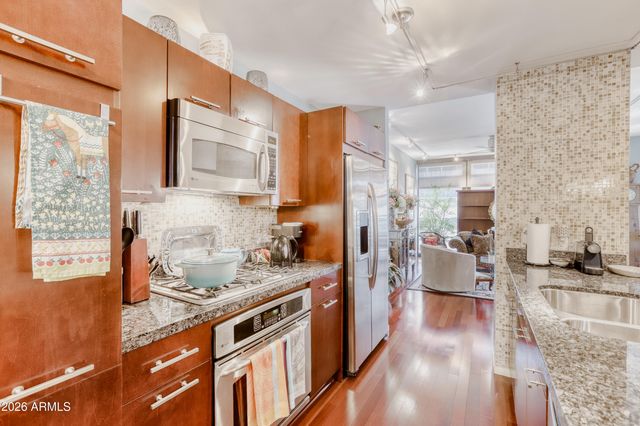 4808 N 24TH Street 325, Phoenix, AZ 85016