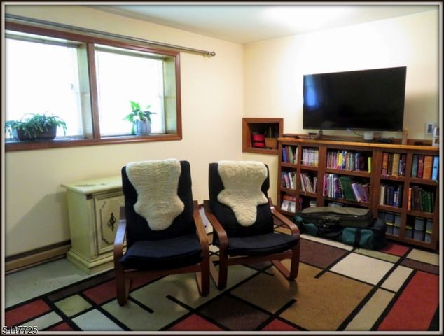 903 Dove Island Rd, Stillwater Twp., NJ 07860