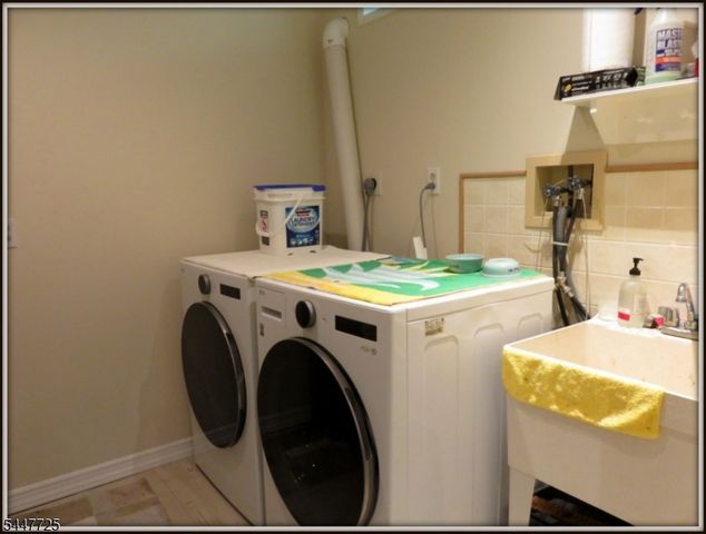 903 Dove Island Rd, Stillwater Twp., NJ 07860
