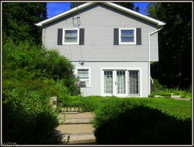 903 Dove Island Rd, Stillwater Twp., NJ 07860