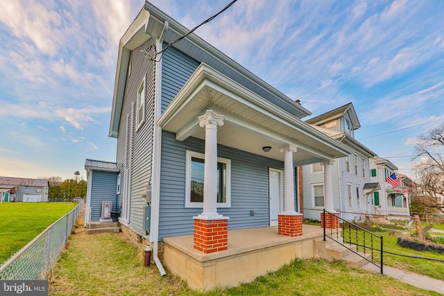 8809 KINGS HWY, Kempton, PA 19529