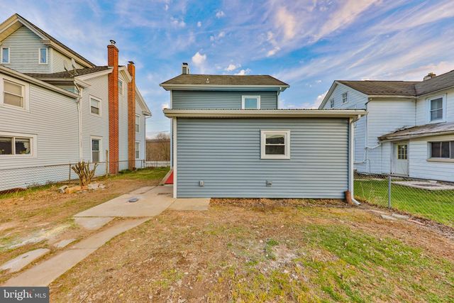 8809 KINGS HWY, Kempton, PA 19529