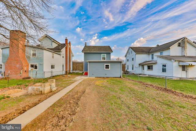 8809 KINGS HWY, Kempton, PA 19529