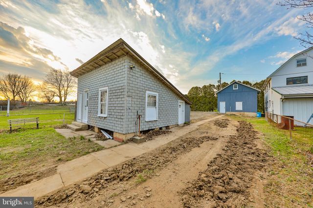 8809 KINGS HWY, Kempton, PA 19529