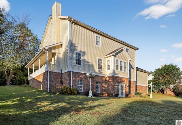 449 Tudor Blvd, Paducah, KY 42003