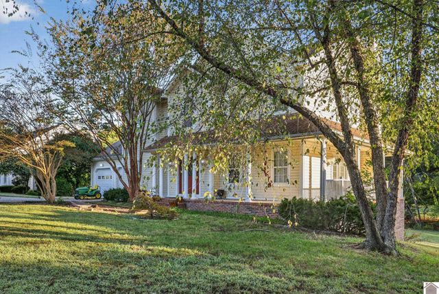 449 Tudor Blvd, Paducah, KY 42003