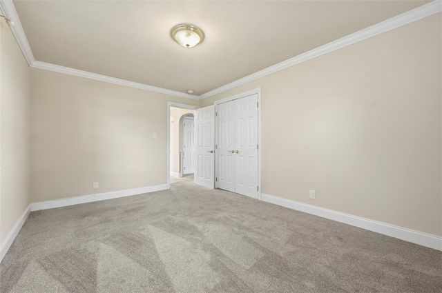 1060 Pacific Ave, Brackenridge, PA 15014