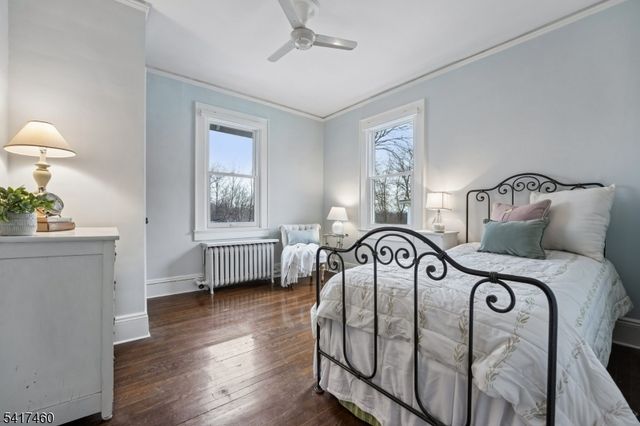 33 Woodland Ave, Glen Ridge Boro Twp., NJ 07028