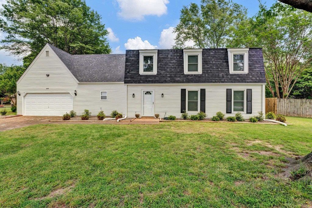 2352 LITTLEMORE FWY, Memphis, TN 38016