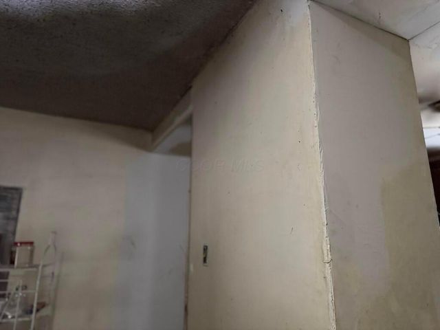 141 N Guilford Avenue, Columbus, OH 43222