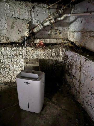 141 N Guilford Avenue, Columbus, OH 43222